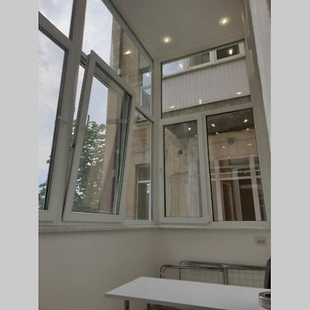 Comfortable Luxury Apartment With 3 Rooms. Center Heart Of Kiev Eksteriør bilde