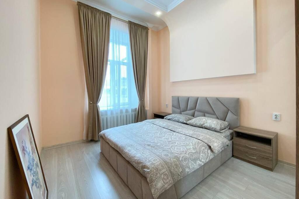 Comfortable Luxury Apartment With 3 Rooms. Center Heart Of Kiev Eksteriør bilde