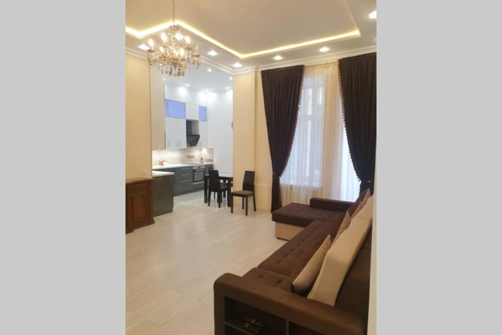 Comfortable Luxury Apartment With 3 Rooms. Center Heart Of Kiev Eksteriør bilde